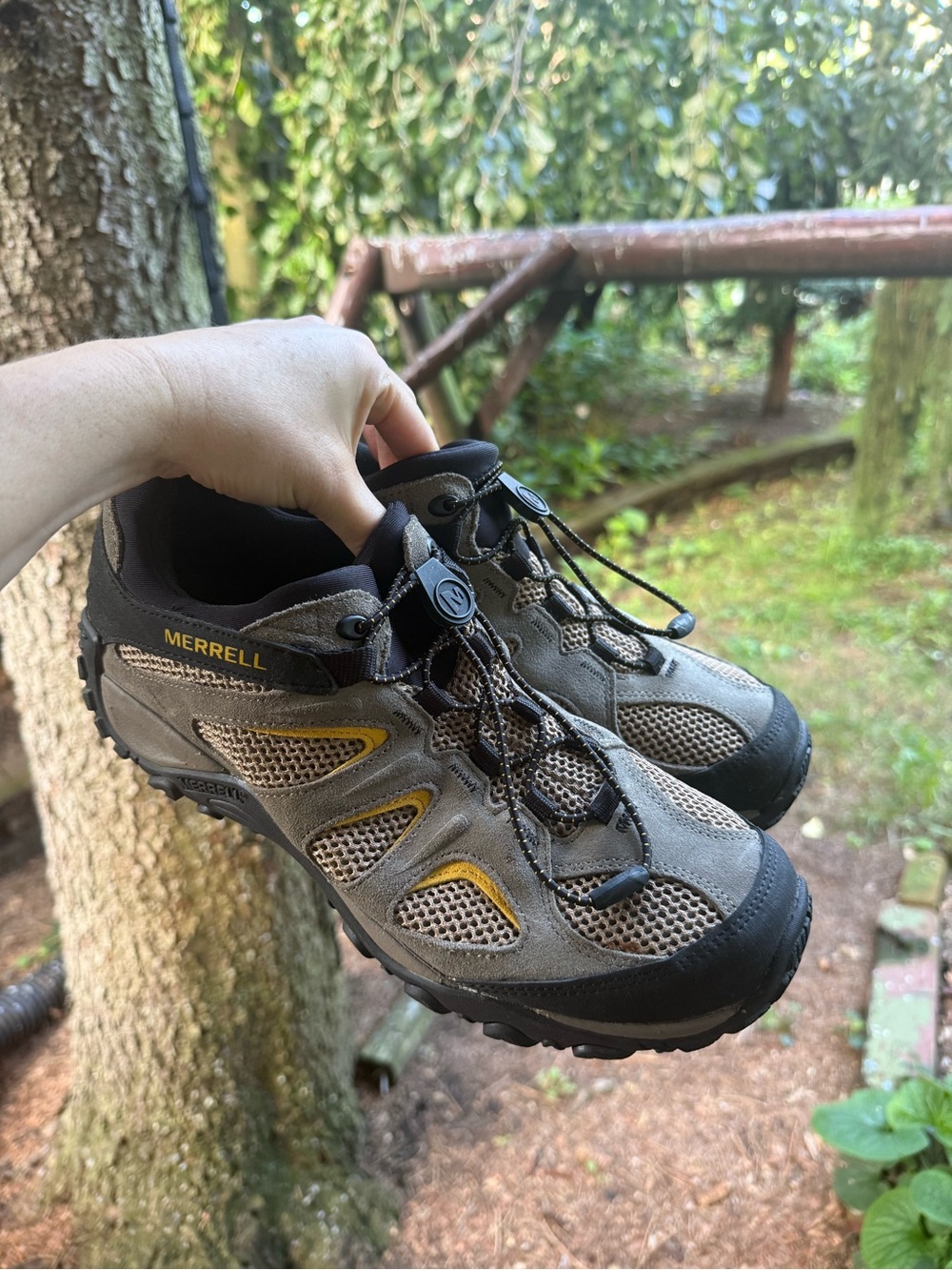 Merrell Men’s Gray & Yellow Trail Hiking Shoes